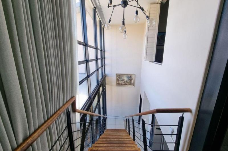 2 Bedroom Property for Sale in Tyger Valley Western Cape